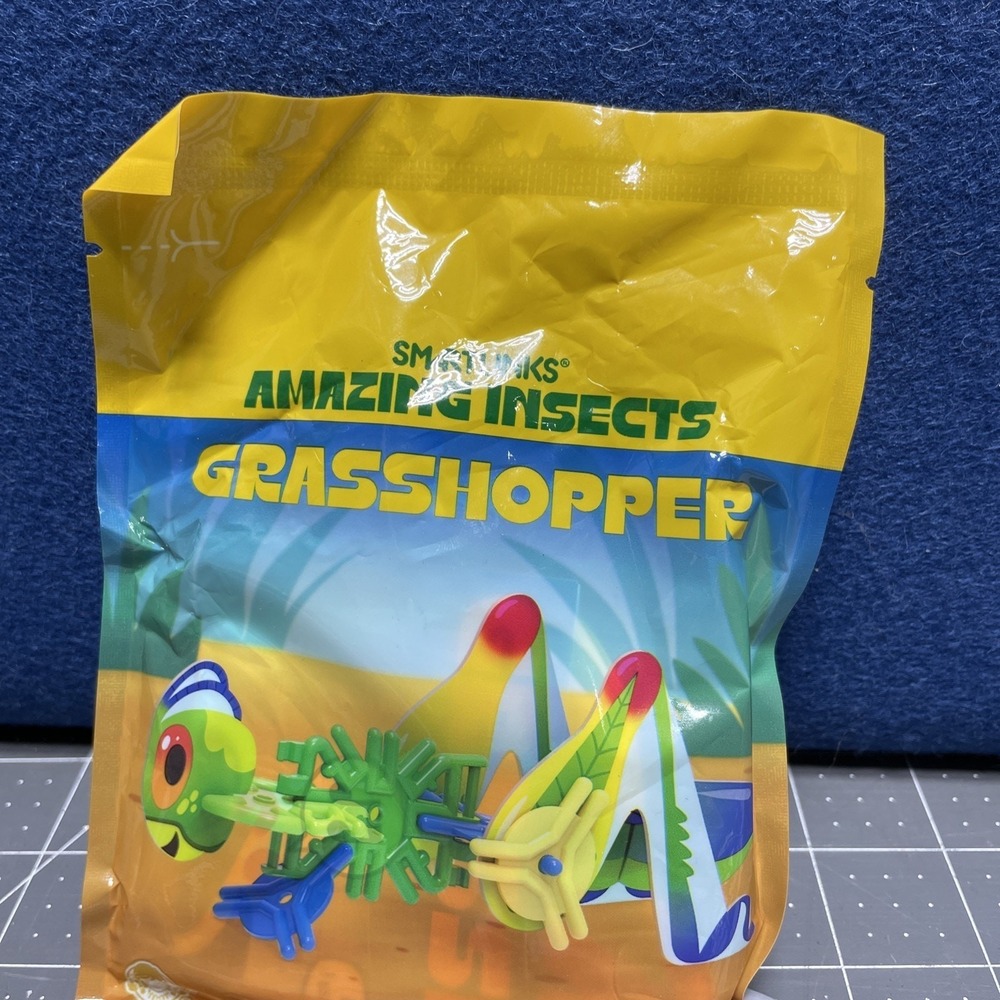 Wendy's Kids Meal Toy 2024 - Smartlinks Amazing Insects - Grasshopper - Picture 3 of 3